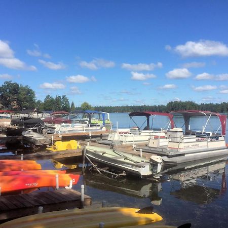 Clear Lake Resort West Branch Exterior foto