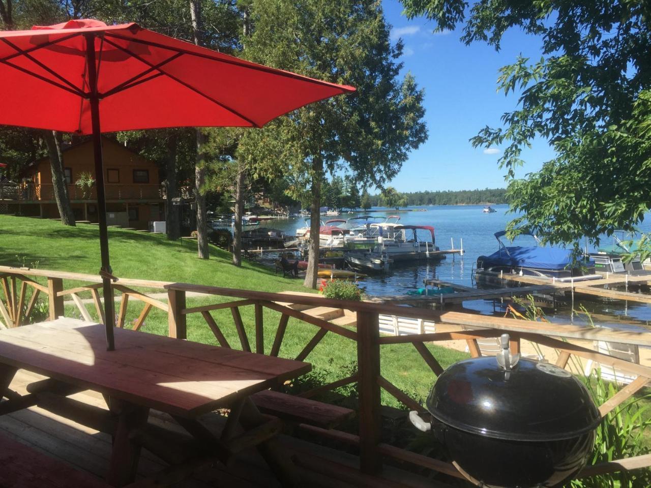Clear Lake Resort West Branch Exterior foto