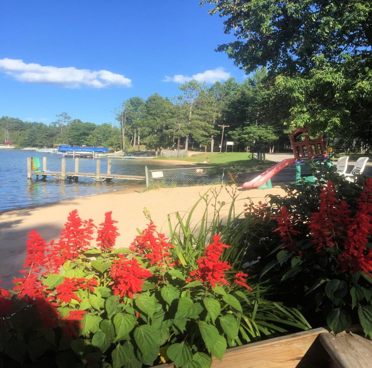Clear Lake Resort West Branch Exterior foto